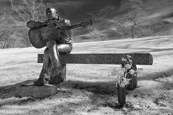 Lakeview Cemetery - Guitar Player Sculpture (1) - Infrared B&W