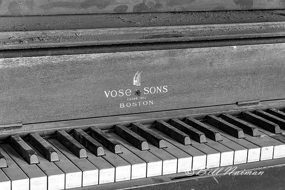 Tyler Elevator Building - Piano (1)