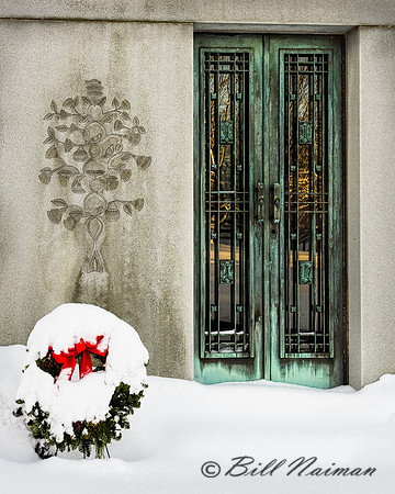 Mausoleum with Intricate Engraving (1)
