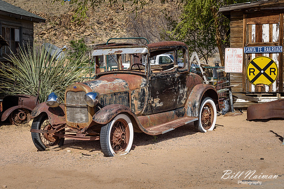 RT 66 Hackberry AZ - Hackberry General Store (7) - Antique Ford