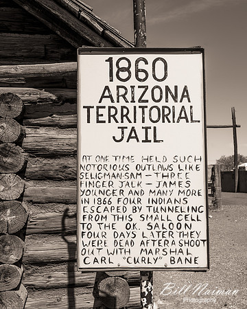 RT 66 Seligman AZ - Old West (2)