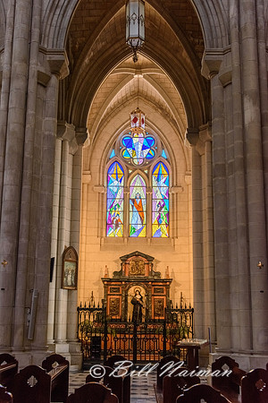 Almudena Cathedral Side Alter  (2)