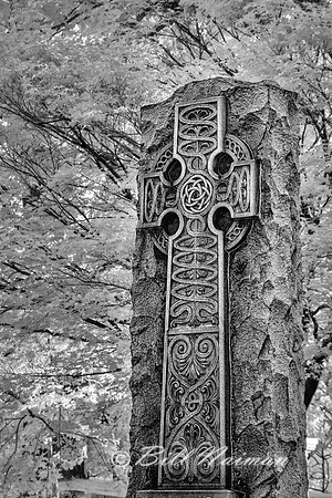 Lakeview Cemetery - Celtic Cross (1)