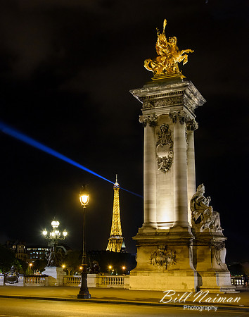 Night on the Pont Alexandre Bridge (1)