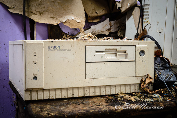 Abandoned House #1 - (2) 386 Computer