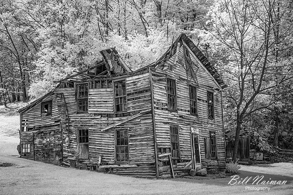 Old House 2020 Infrared B&W