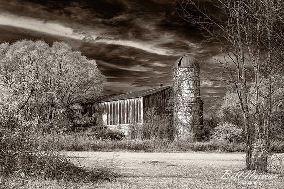 Medina Barn - Sepia Toning