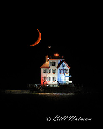Lorain Lighthouse Crescent Moonset July, 2020