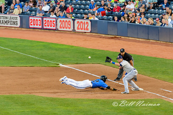 Lindor Safe -  Pick Off Play One 2 of 3_June 12, 2014