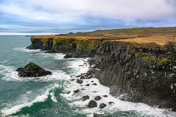 Arnastapi Shoreline and Sea stack-2025_03_18-9370